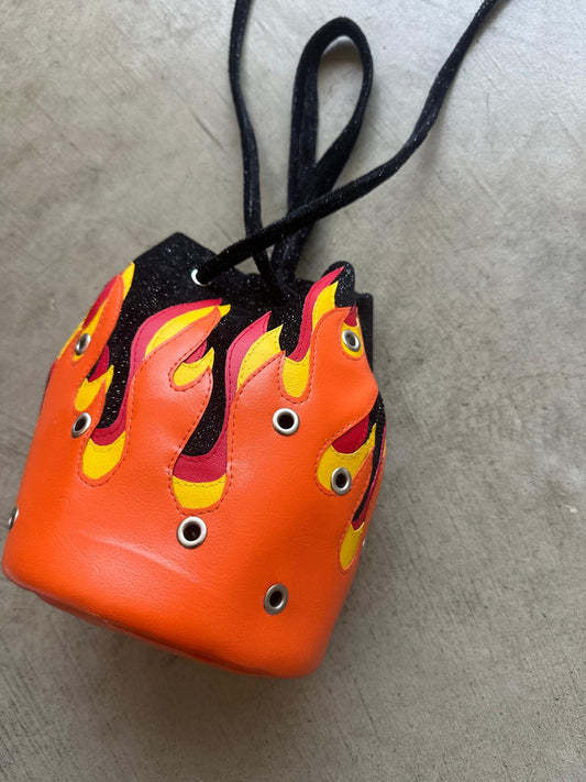 HEATWAVE BUCKET BAG